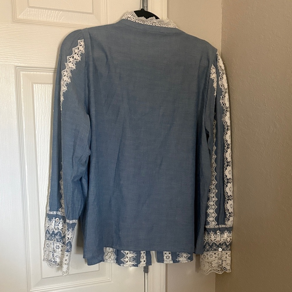 Sezane Rym Blouse - Picture 6 of 7